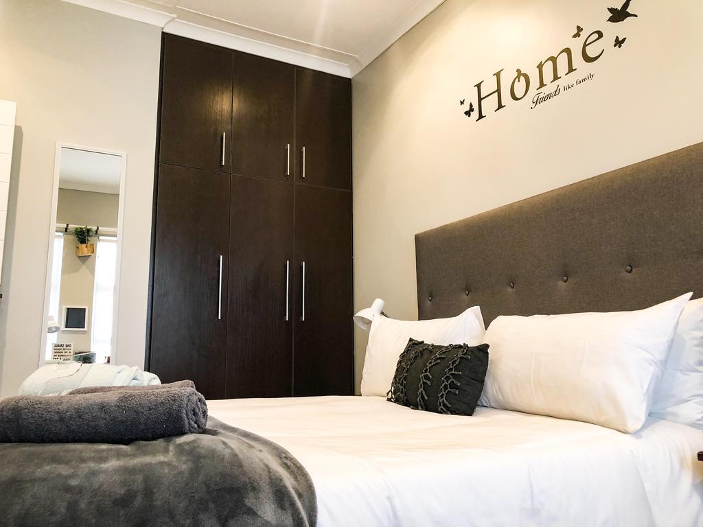 The Urban Hotel Mossel Bay Exterior photo